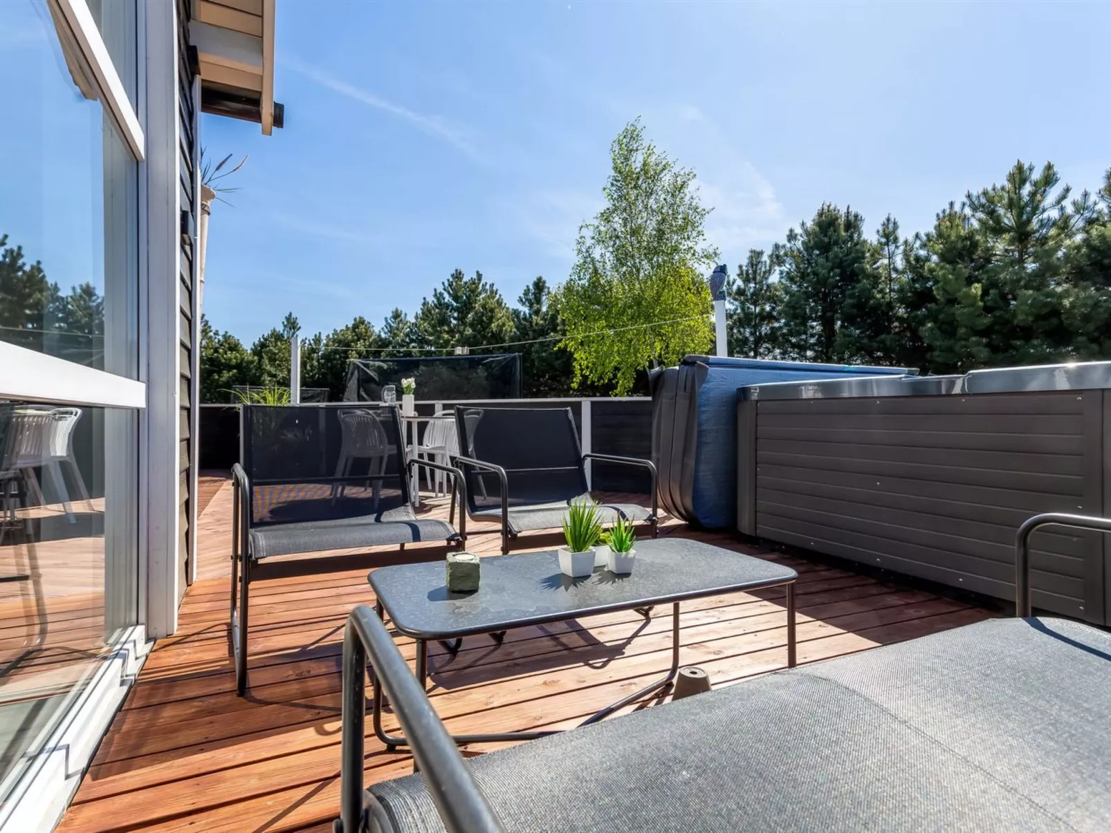 "Amdi" - 1.3km from the sea-Outside