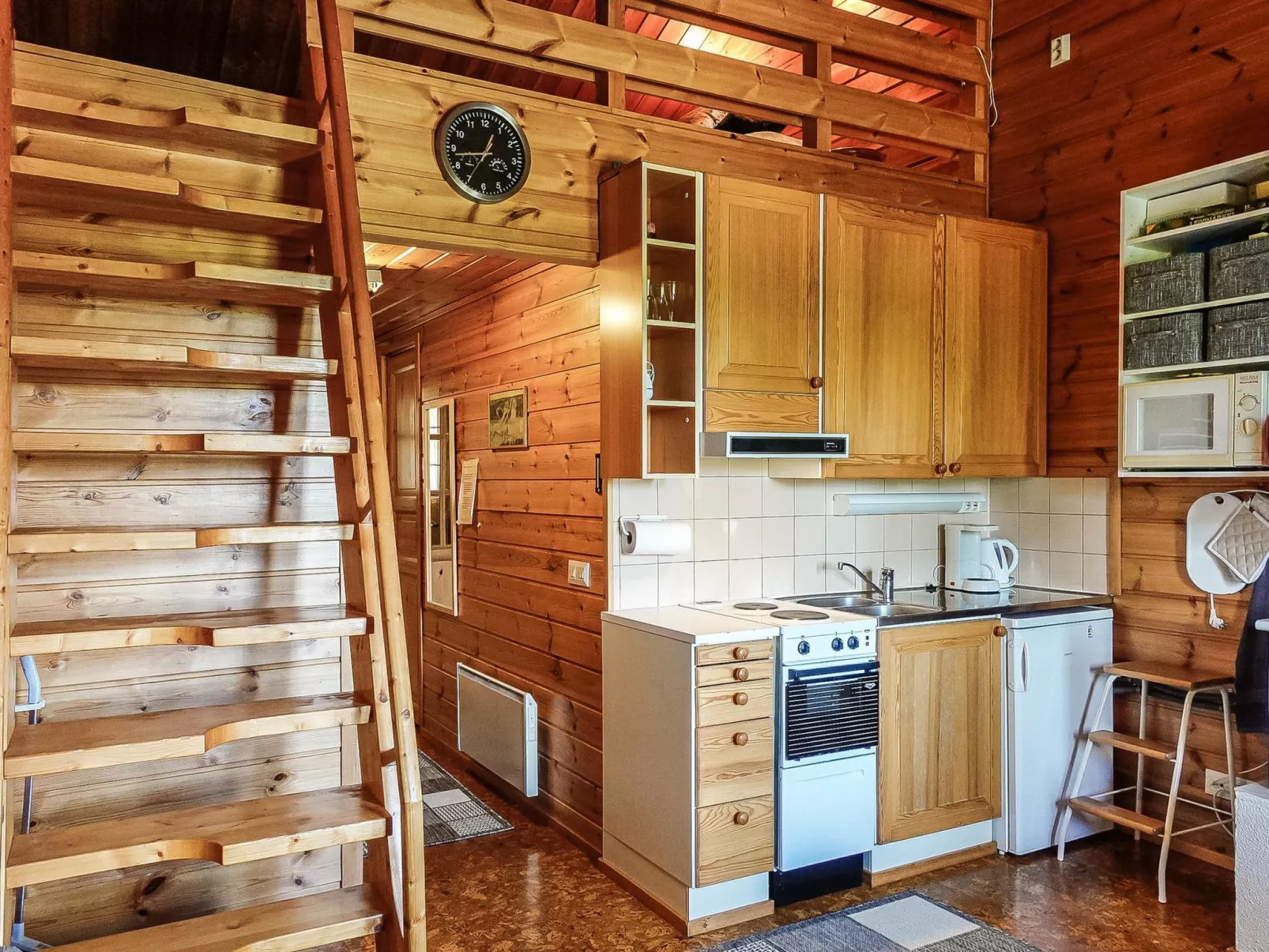 Lupposyöte b1-Inside