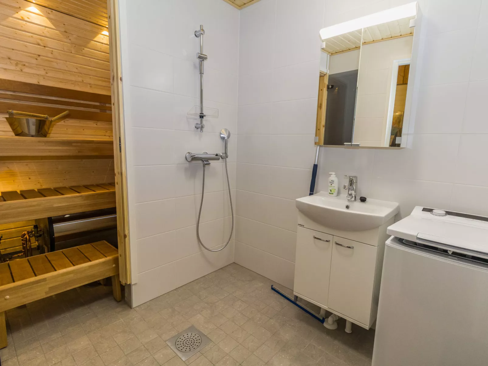 Kantapää d2-Dedans