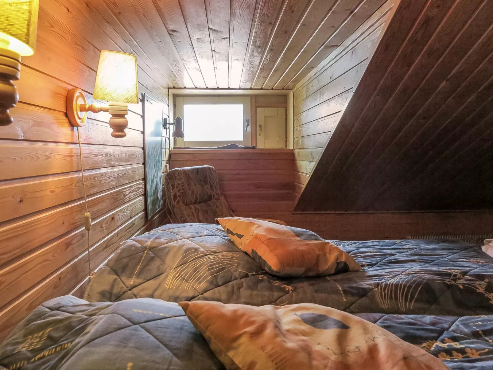 Soidinaukea b 20-Inside