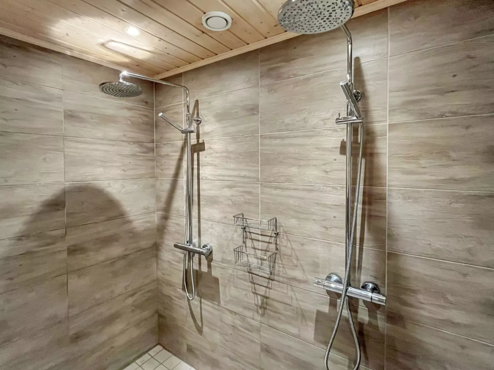 Villa paadar-Drinnen