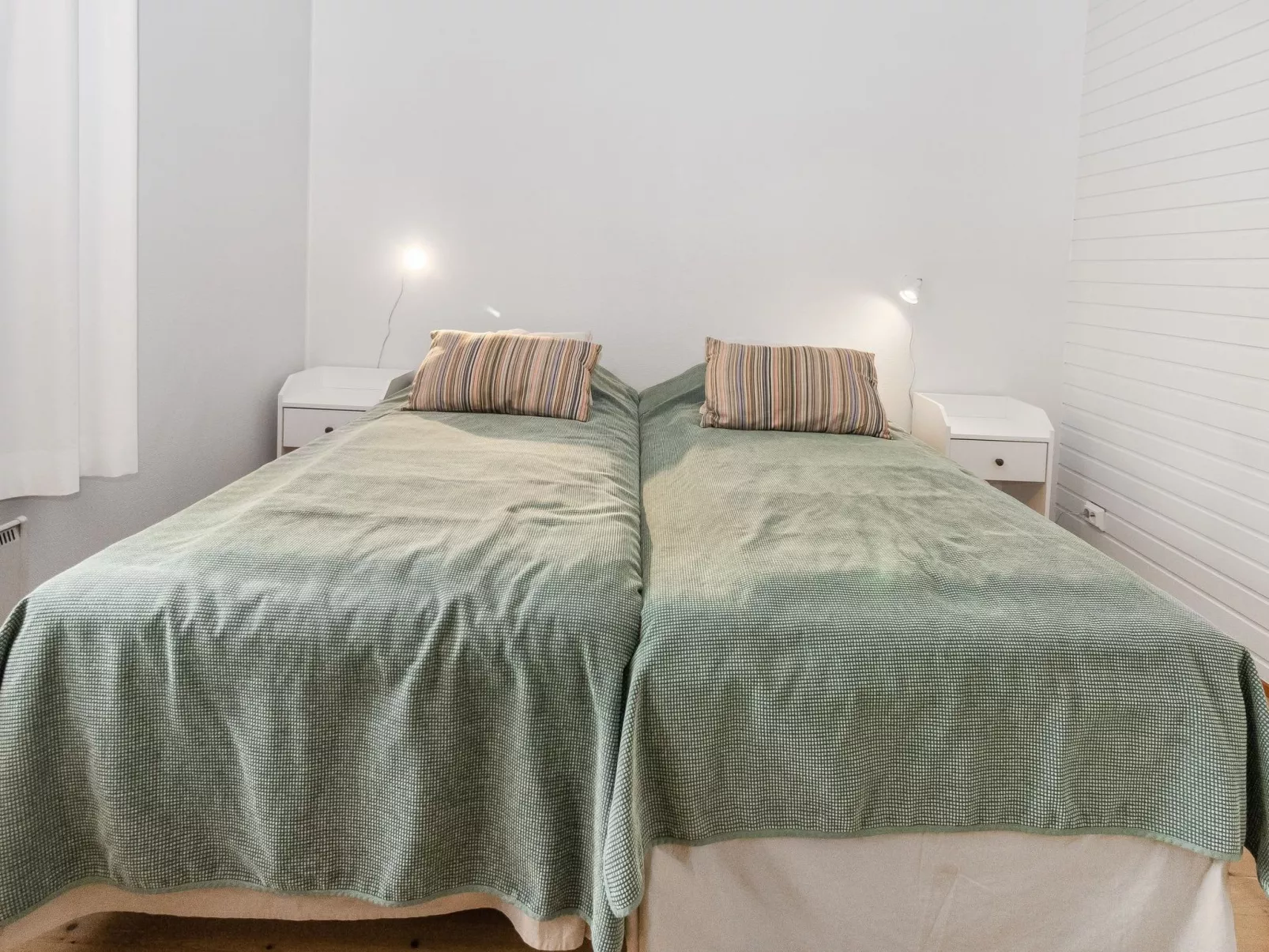 Saariseläntie 8 e 11-Inside