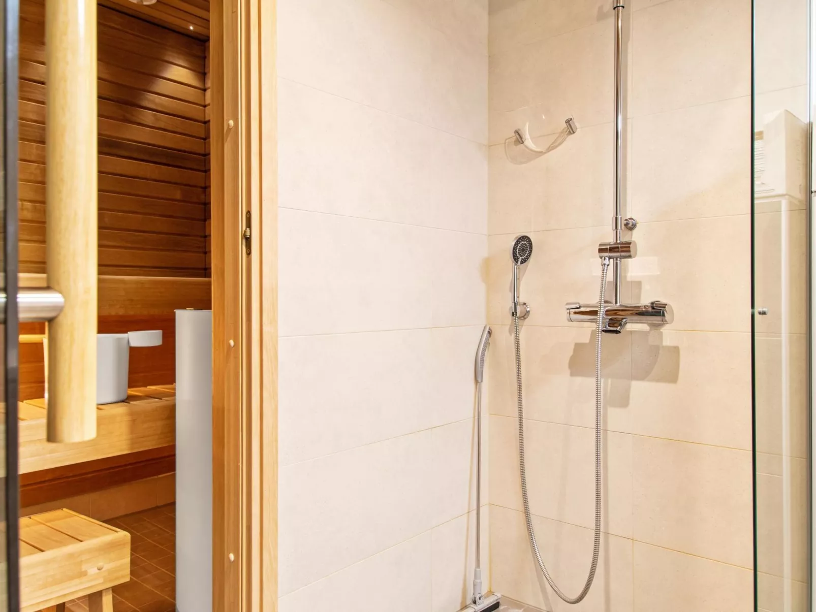 Tunturinlaita c3-Drinnen