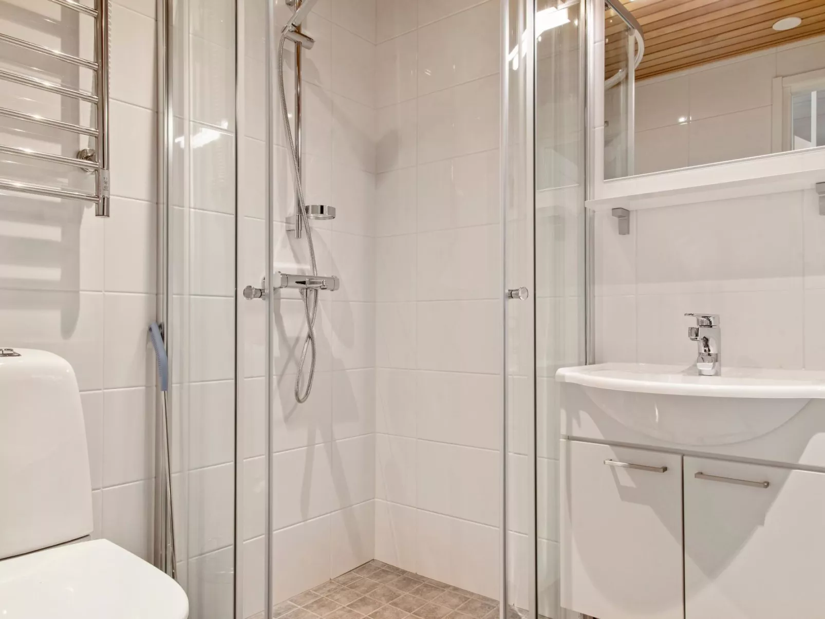 Taruilevi 10 j2-Inside