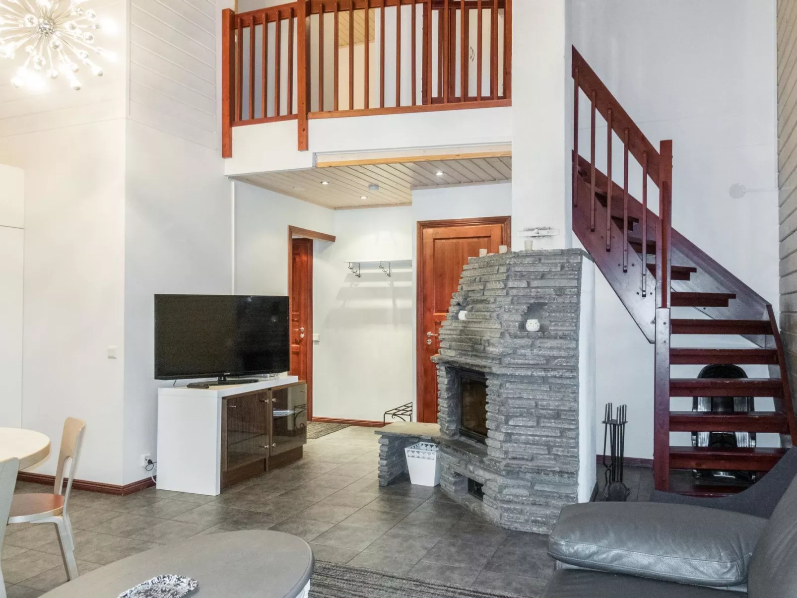 Levin otava 14-Inside