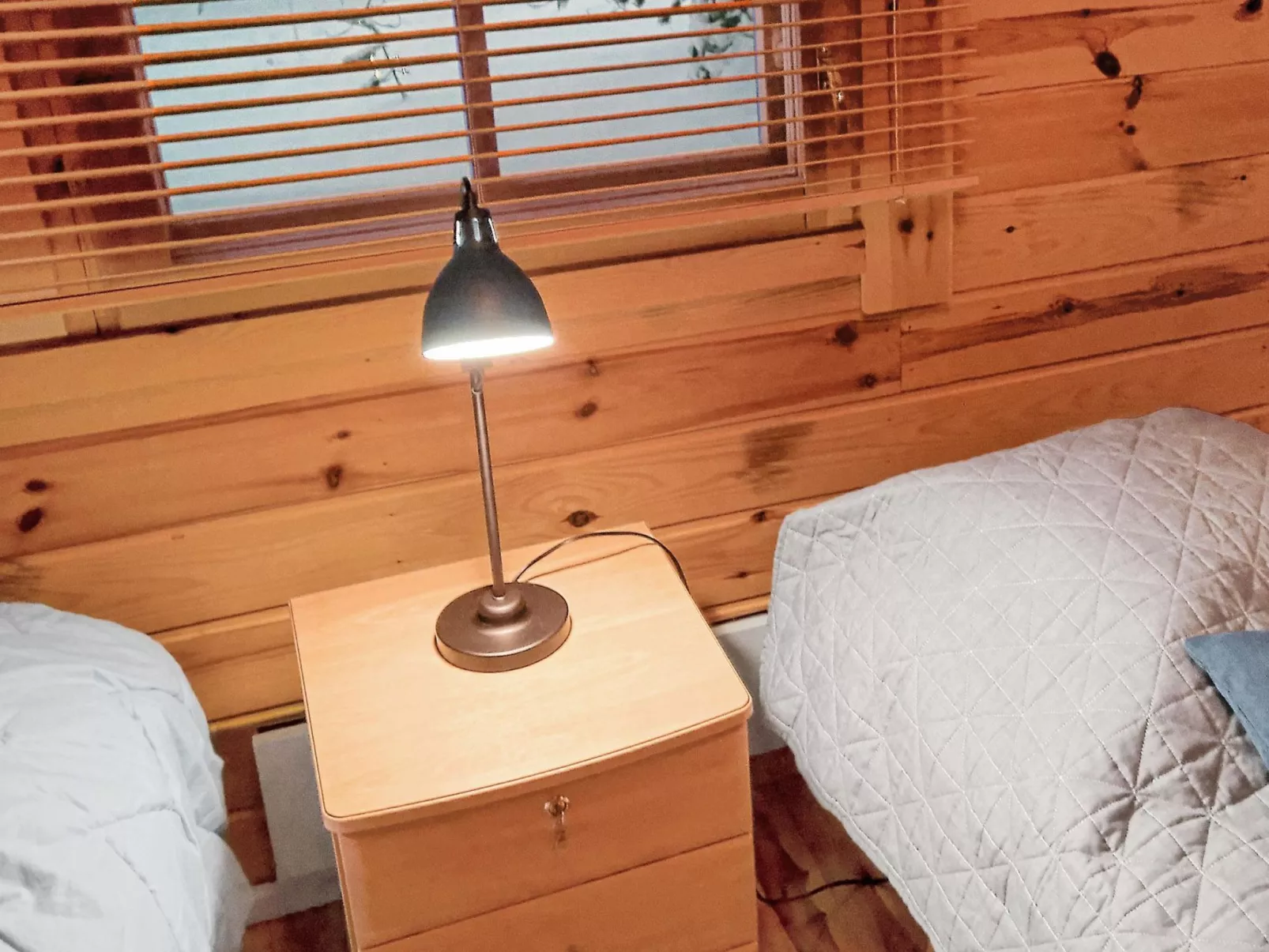 Tunturitupa kuolpuna-Inside