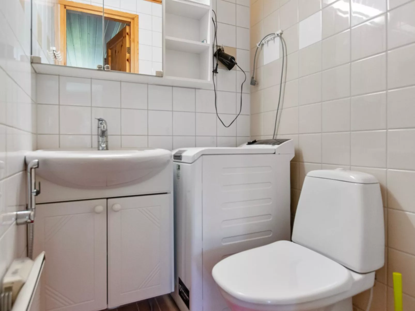 Urupää b 6-Drinnen