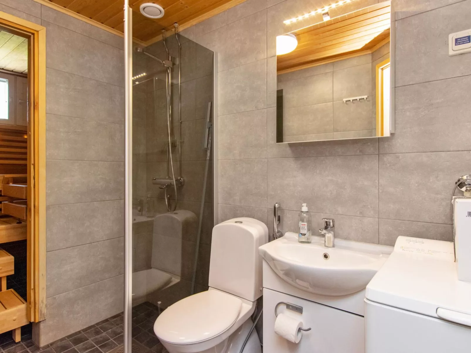 Moitakuru a6-Drinnen