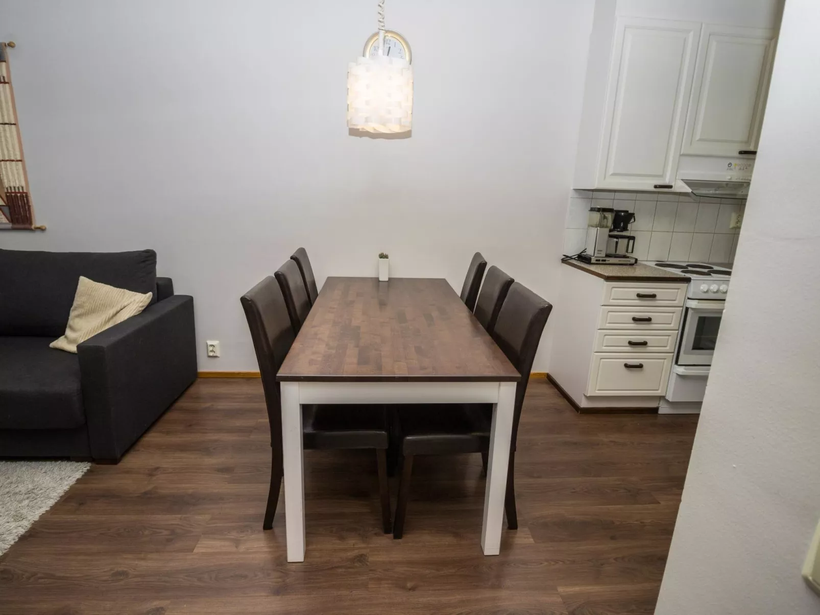 Lomariekko 6 b 7-Inside