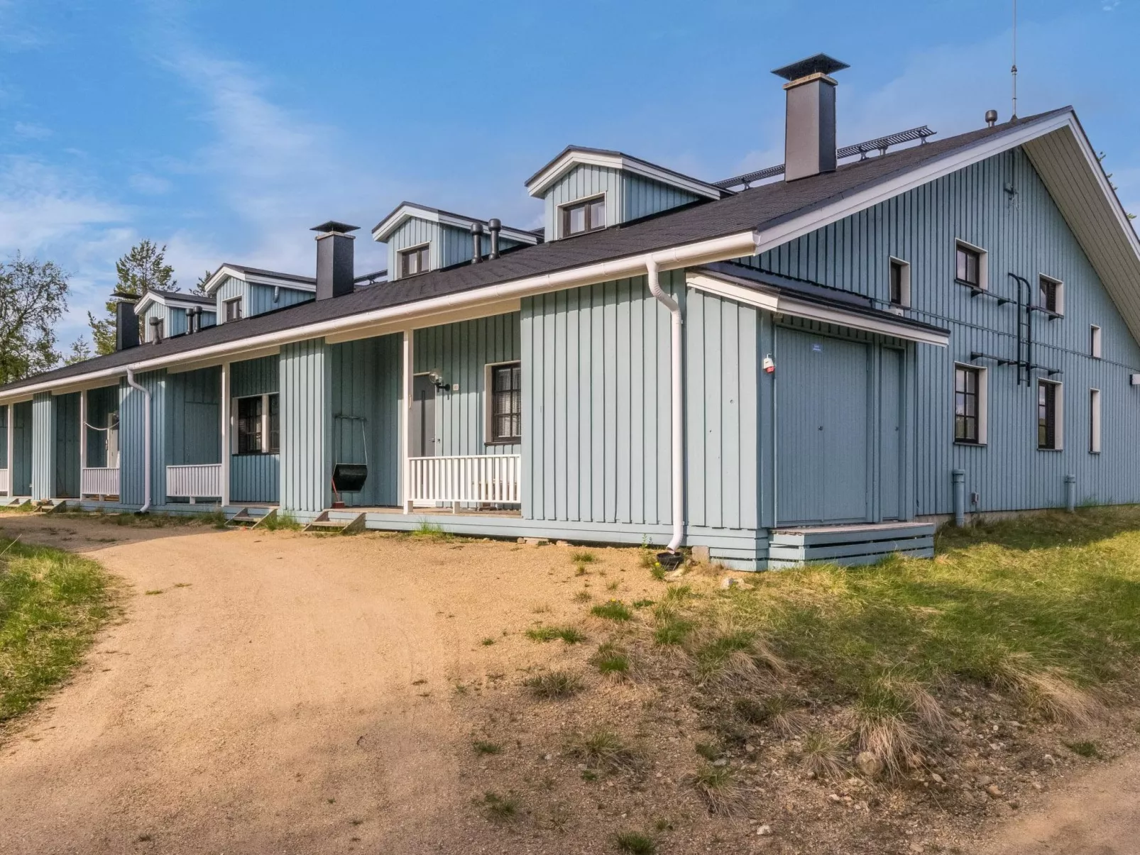 Saarihely b 9-Dedans