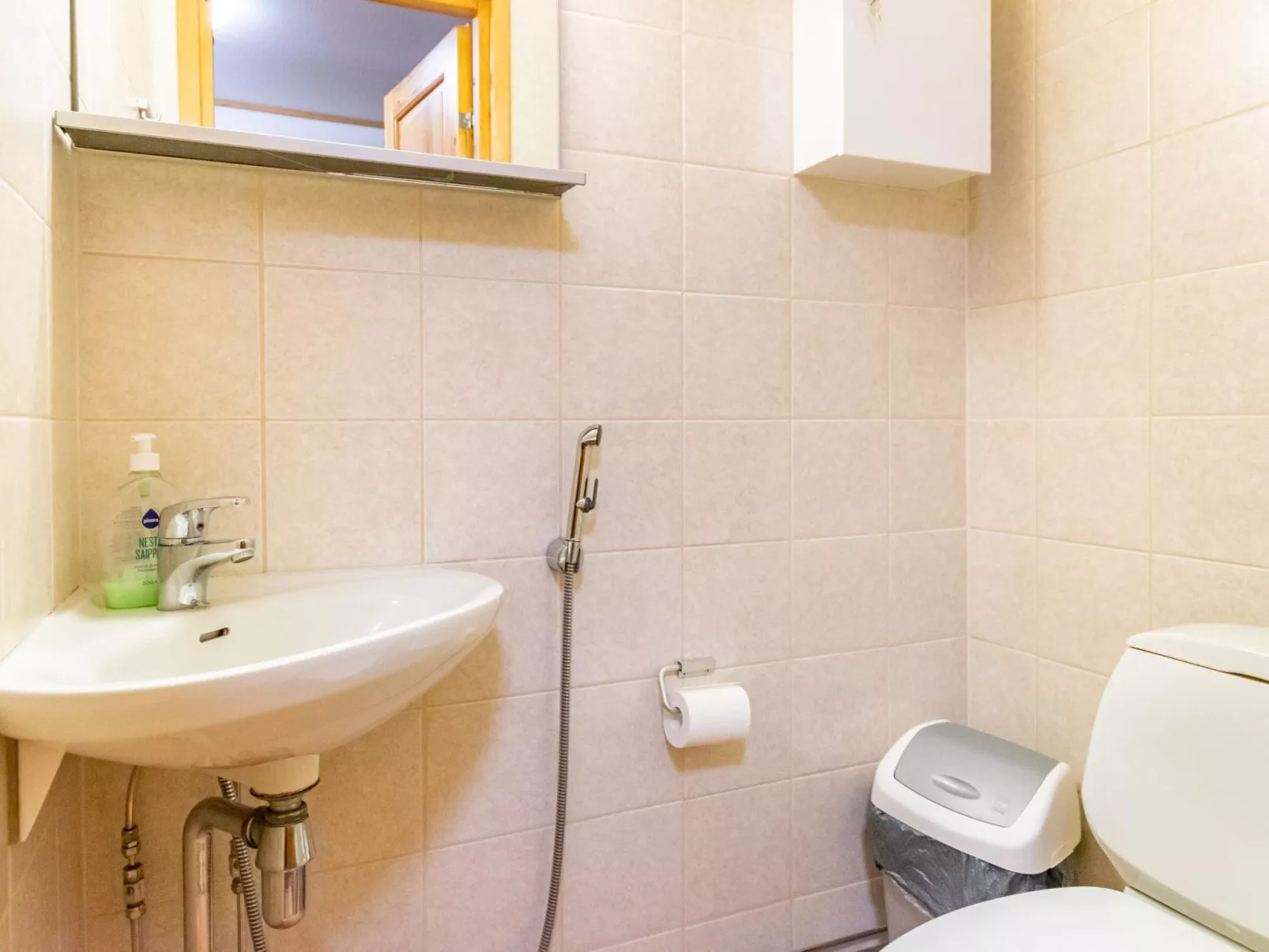 Teerenpesue e 38-Inside