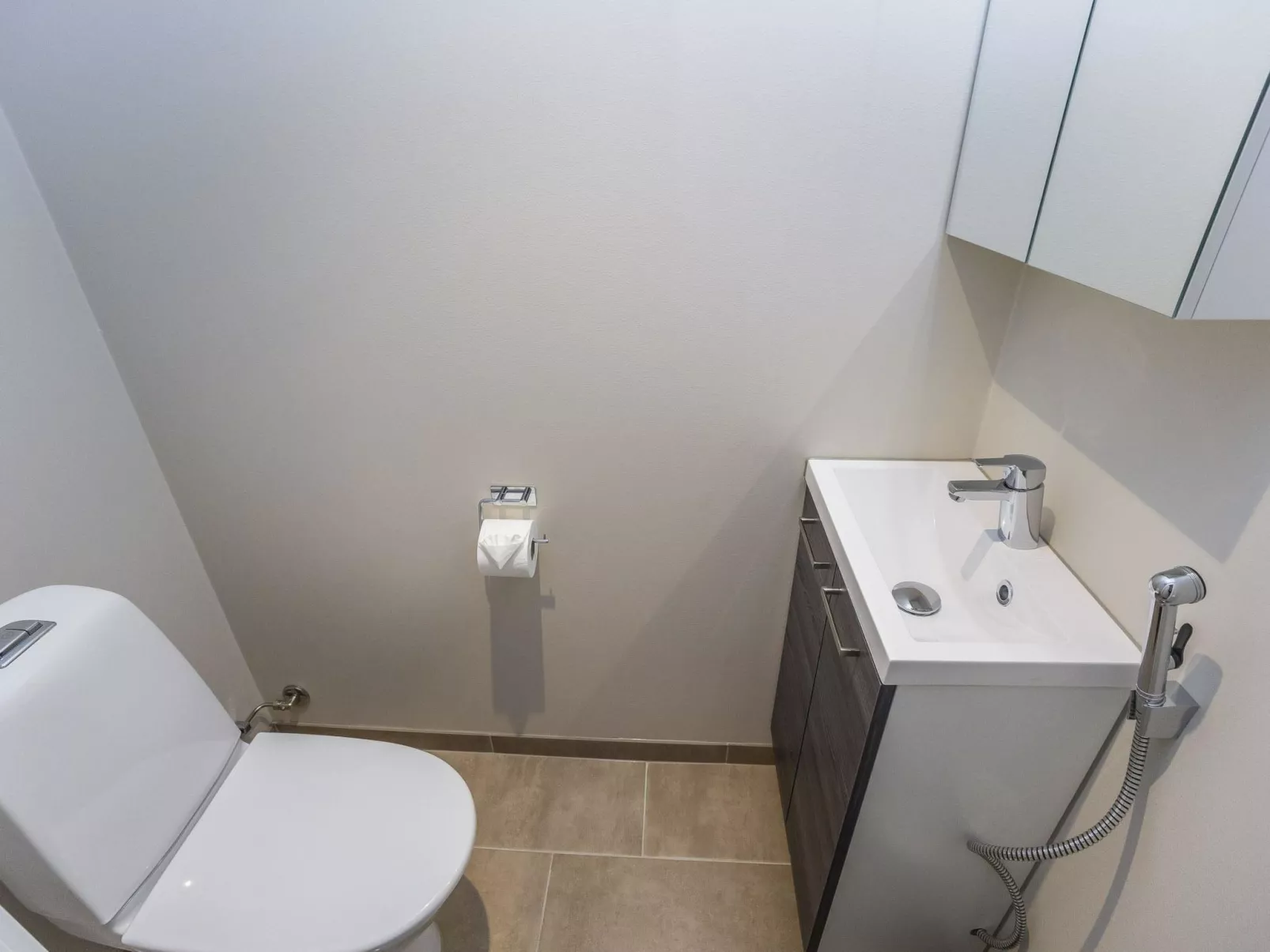 Levistar vi as. 6108-Dedans