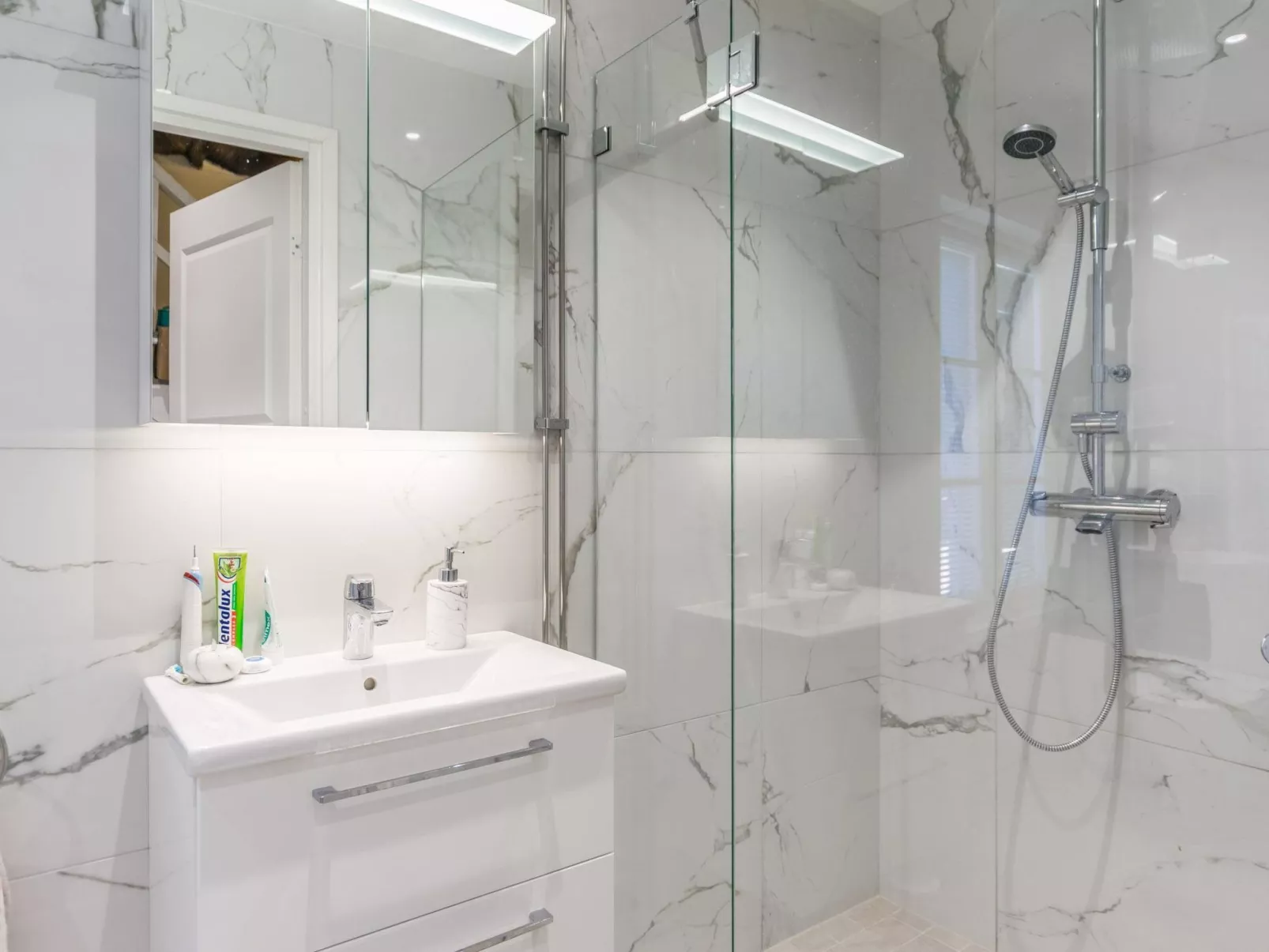 Holiday pleikilä-Dedans