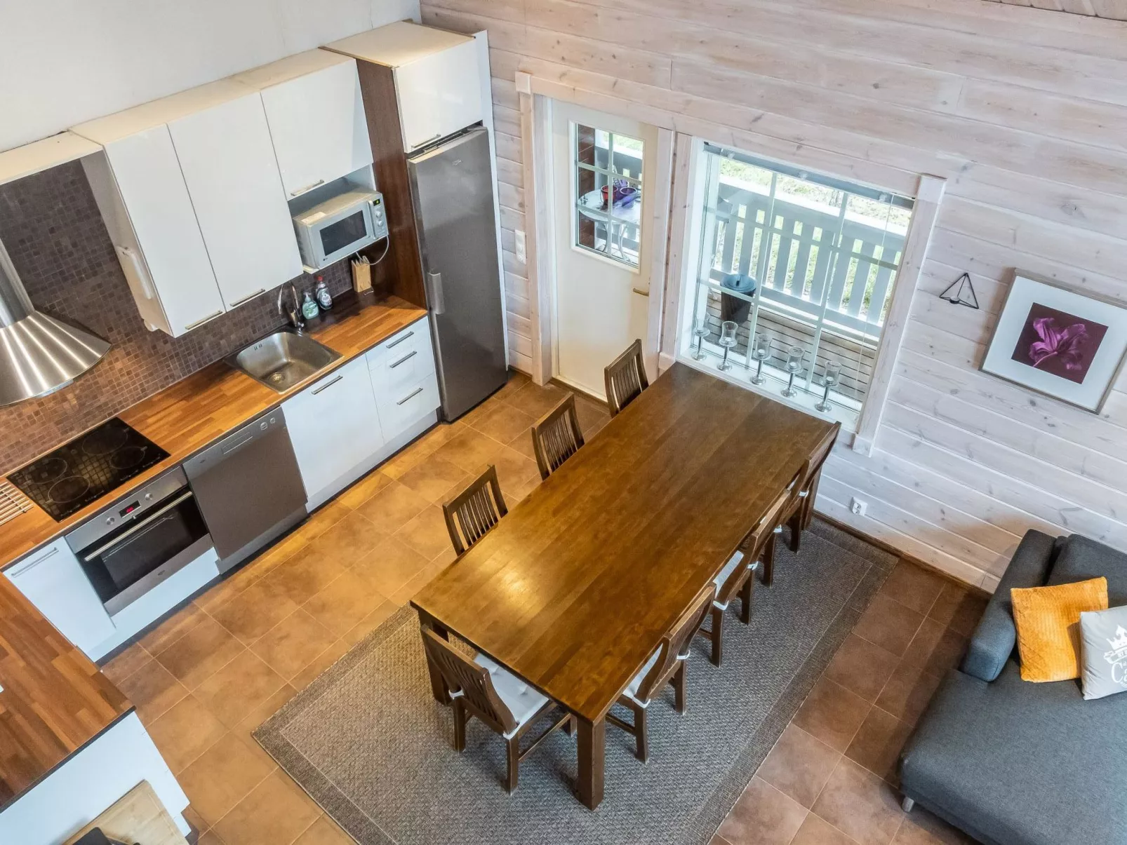 Atrin suvanto a-Inside