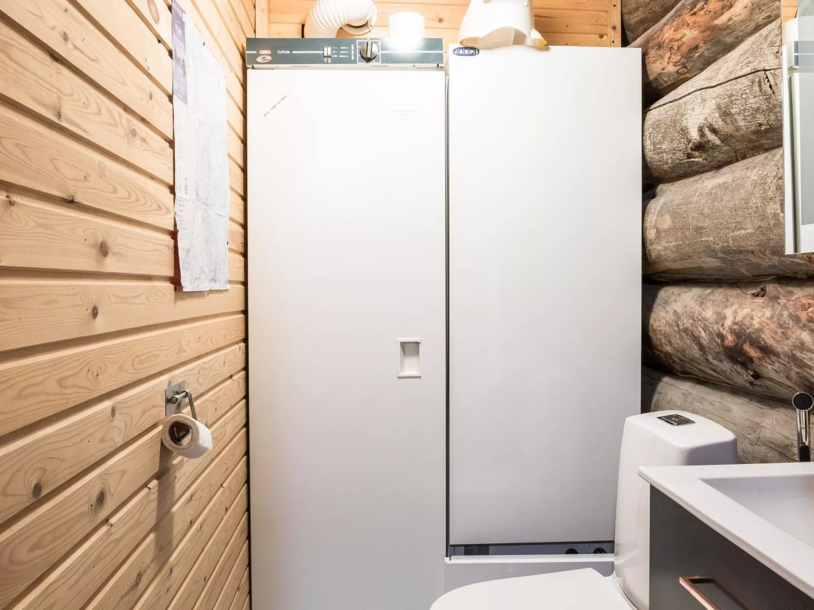 Ylläspollu a-Dedans