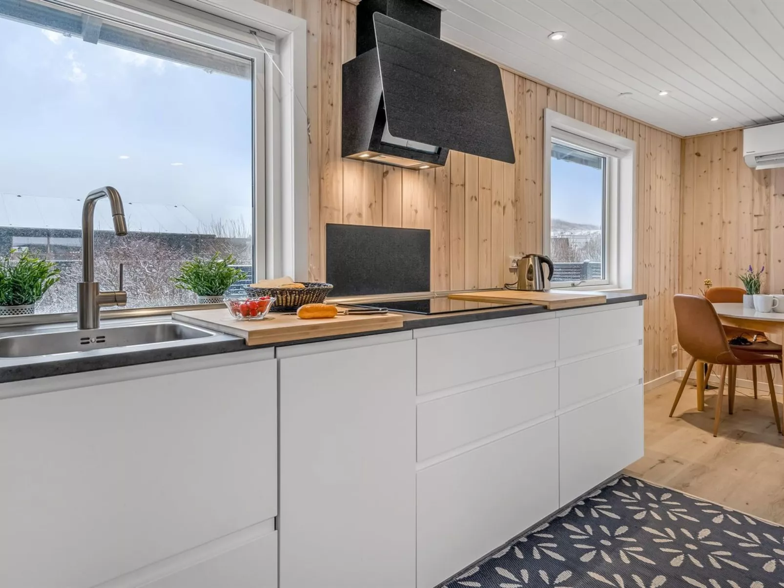 "Annukka" - 500m from the sea-Dedans