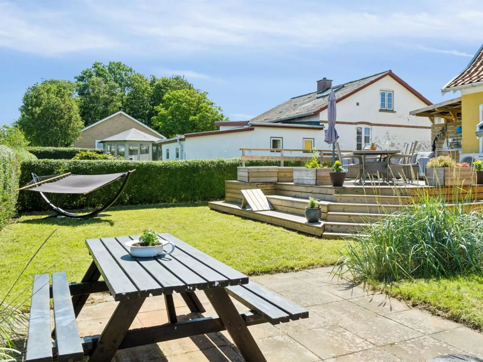 "Mari" - 150m from the sea-Outside