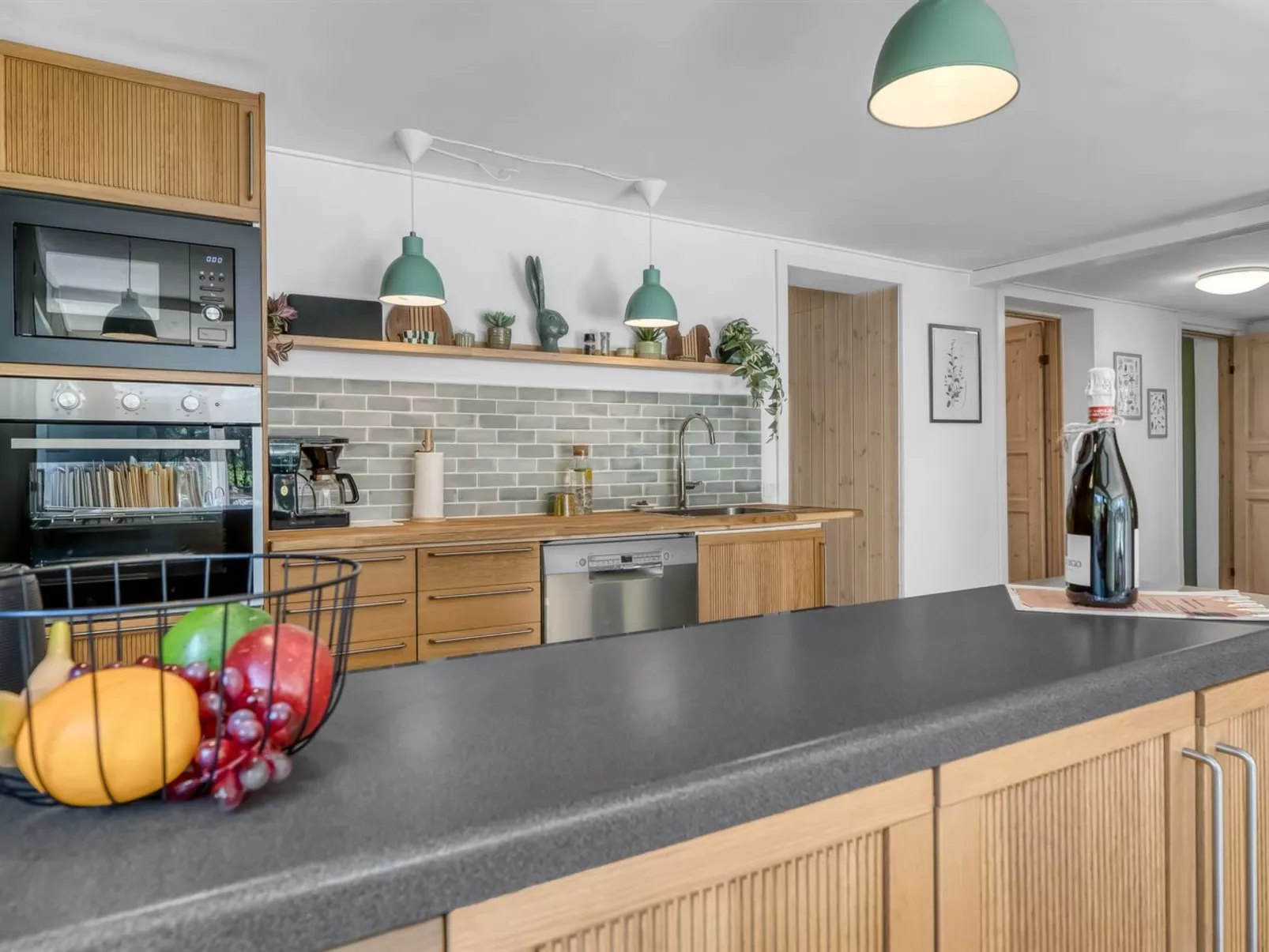 "Riitta" -  from the sea-Dedans