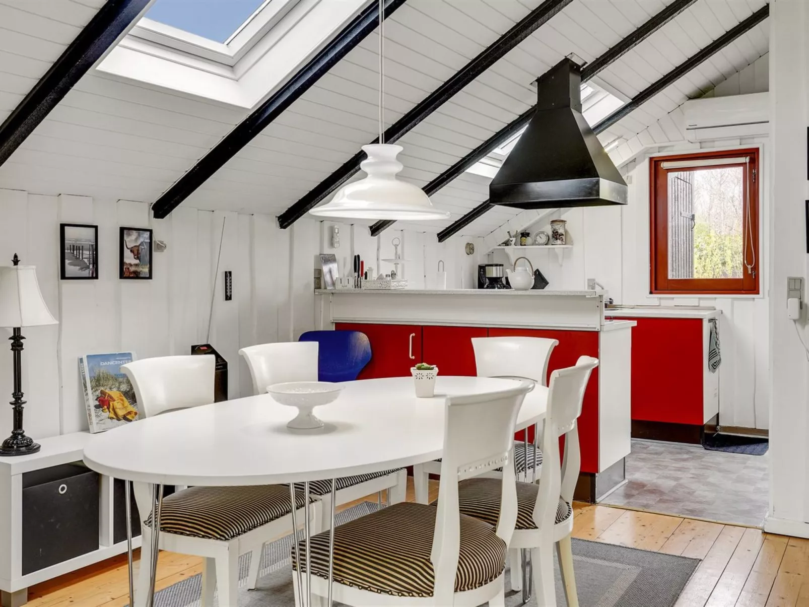 "Magnus" - 250m to the fjord-Inside