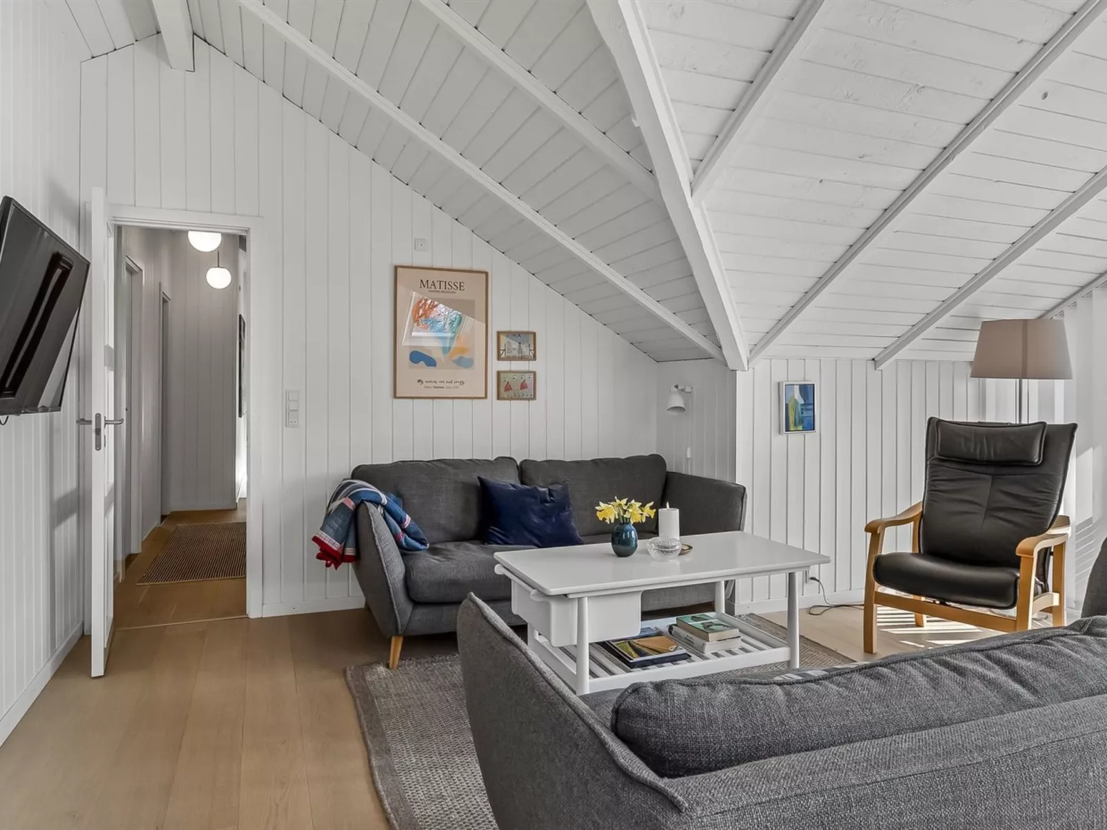 "Mila" - 30km from the sea-Drinnen