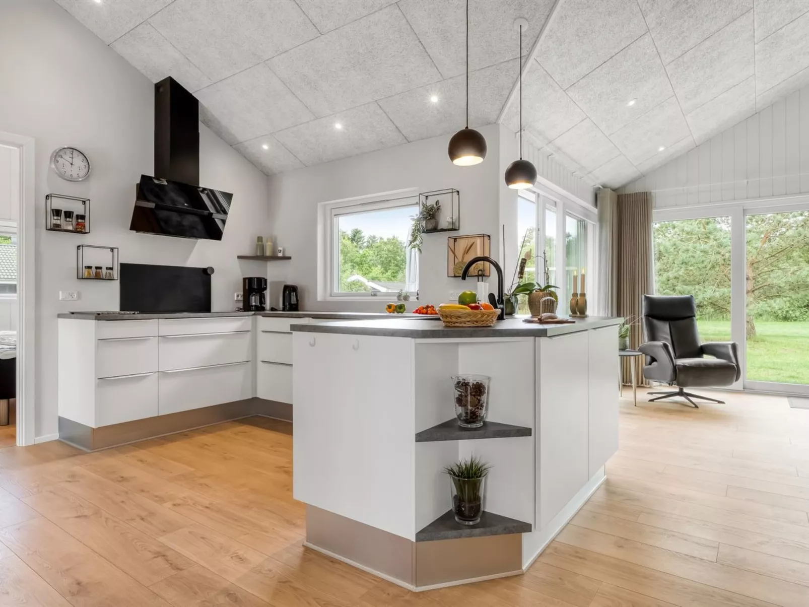 "Frederikke" - 990m from the sea-Inside