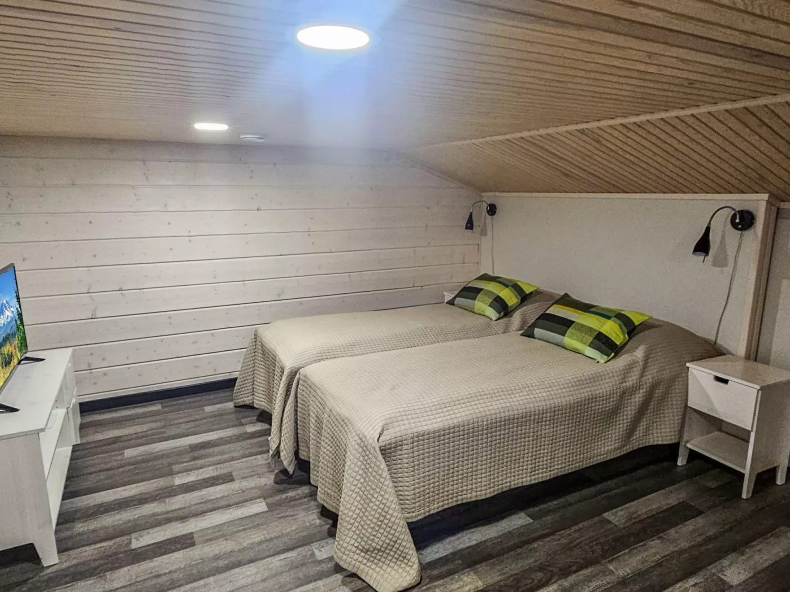 Villa vuosseli a 1-Inside