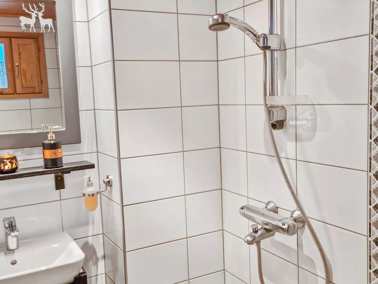 Willa klaara-Drinnen