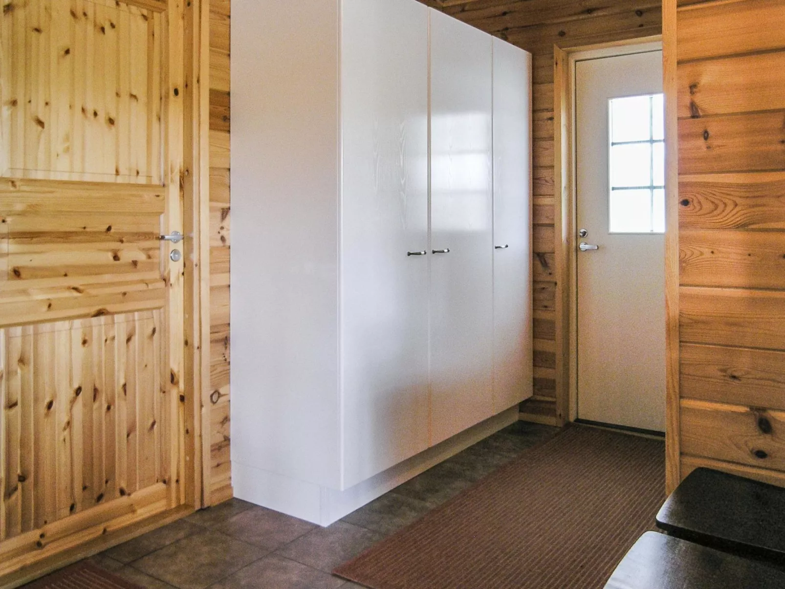 Yläneuvola lanssi-Drinnen