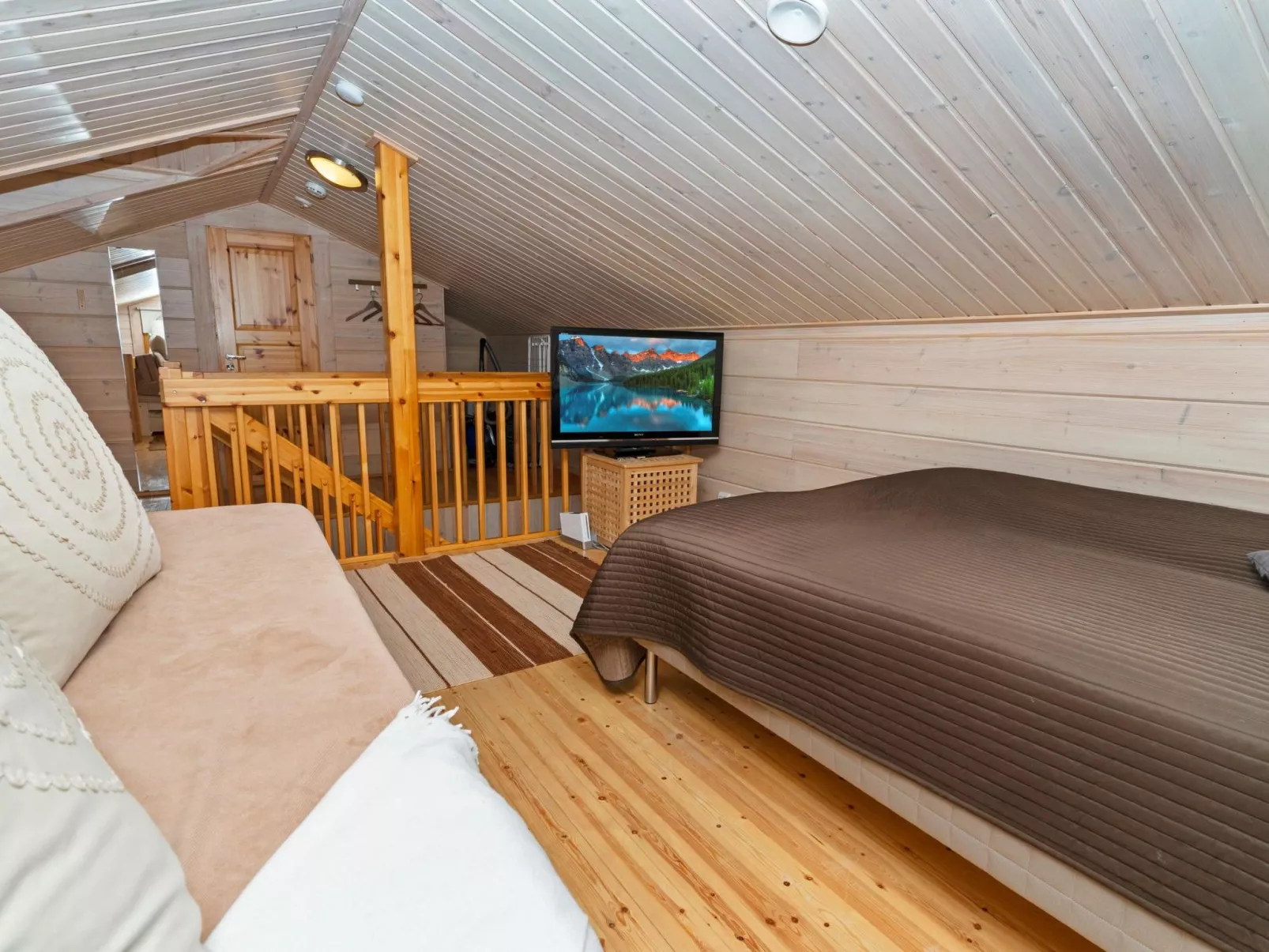 Rukan sarastus-Drinnen