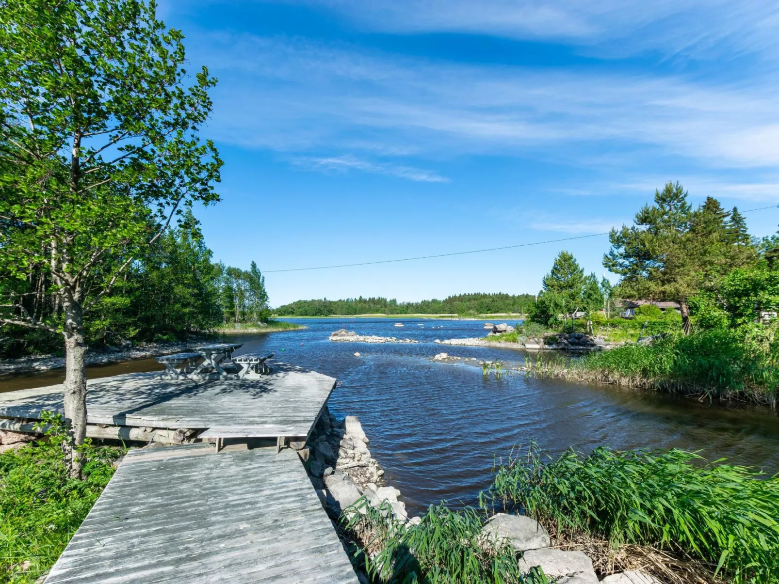 Lampaluodon punainen tupa-Dedans