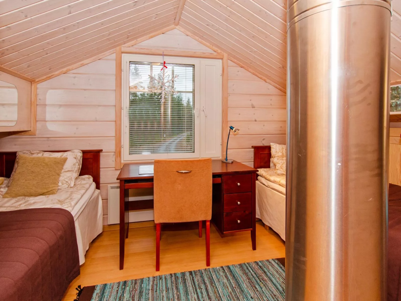 Otsopirtti, otso-Dedans