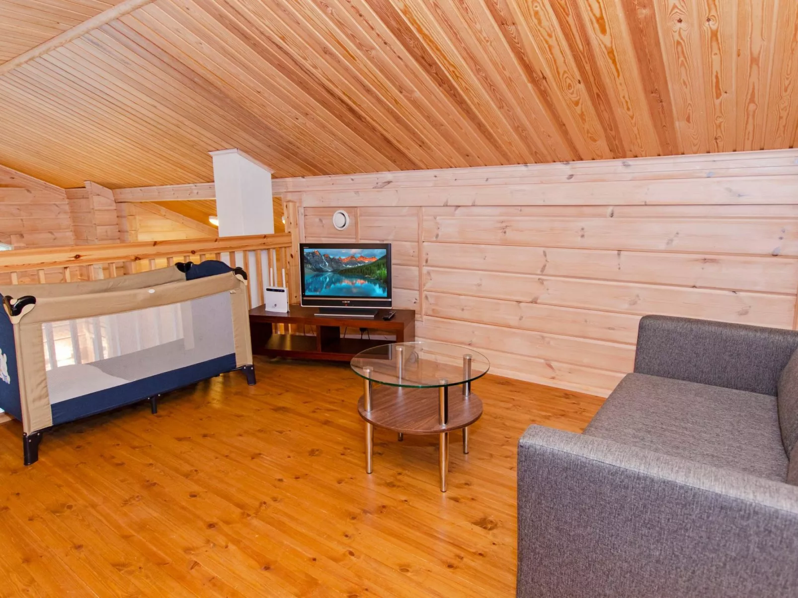 Amero purnu 2-Dedans