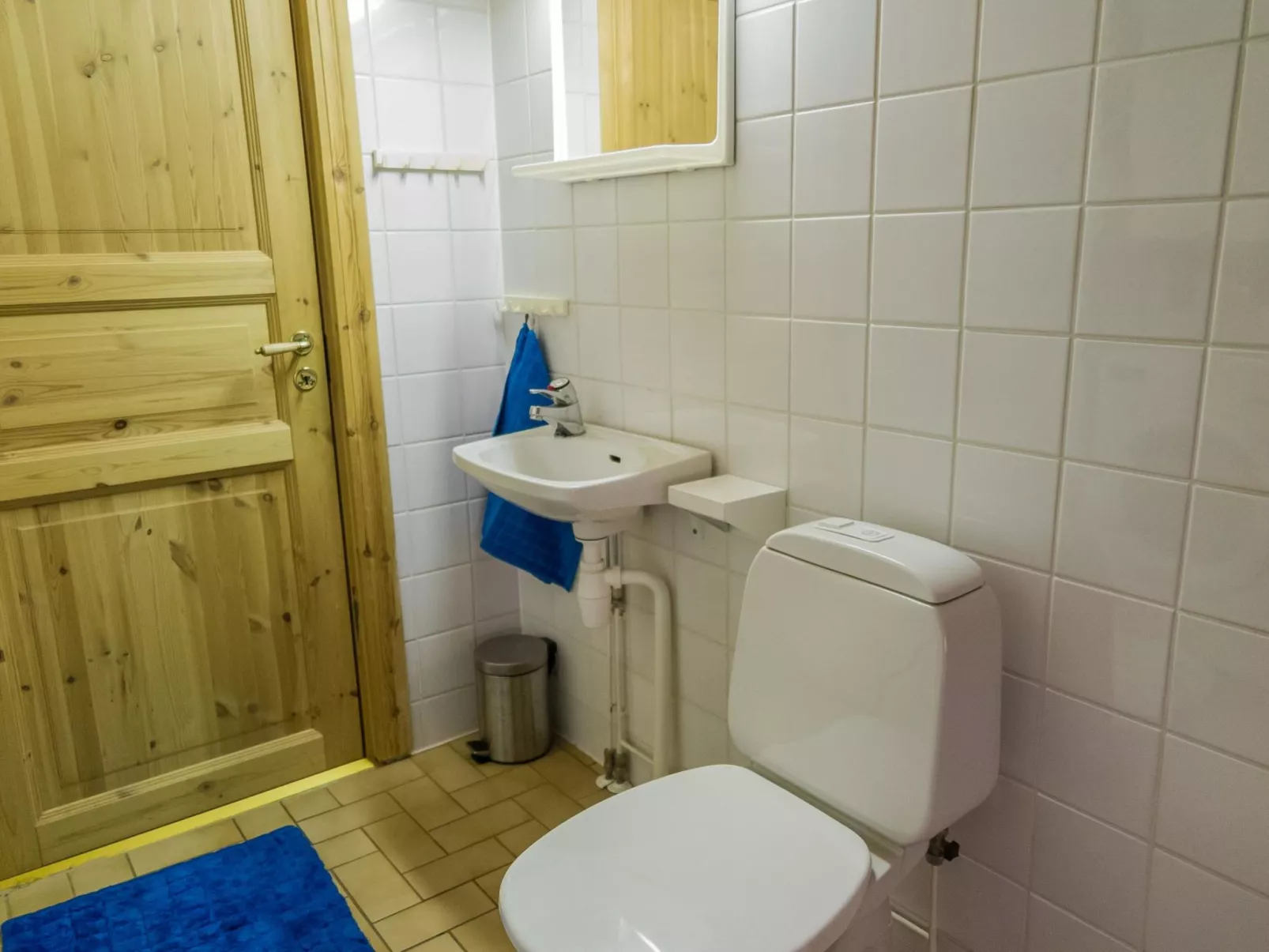 Ylläskuru d 2-Dedans