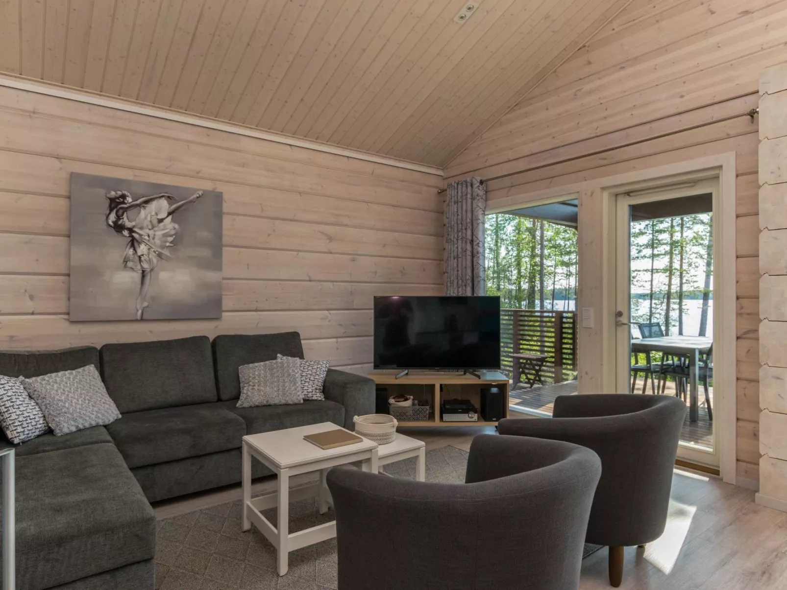 Villa saunaniemi ii-Inside