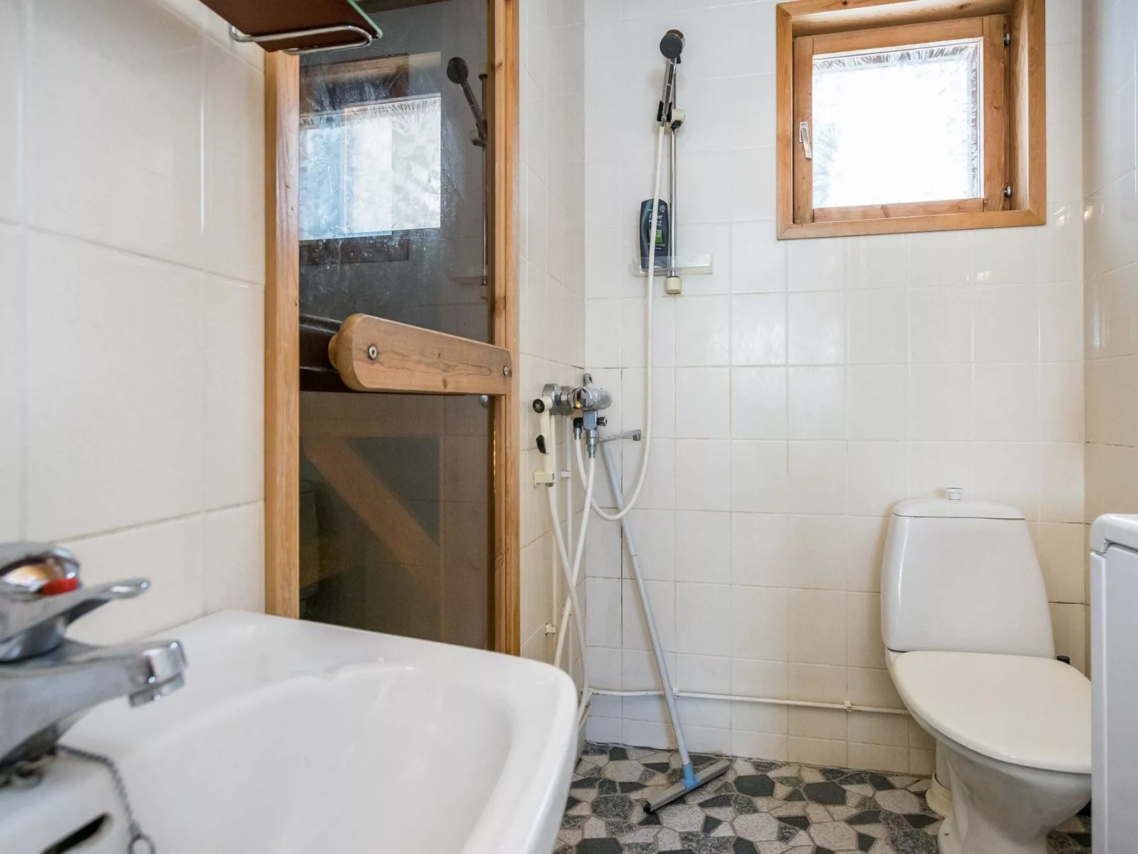 Alppikylä 3b paritalo-Drinnen