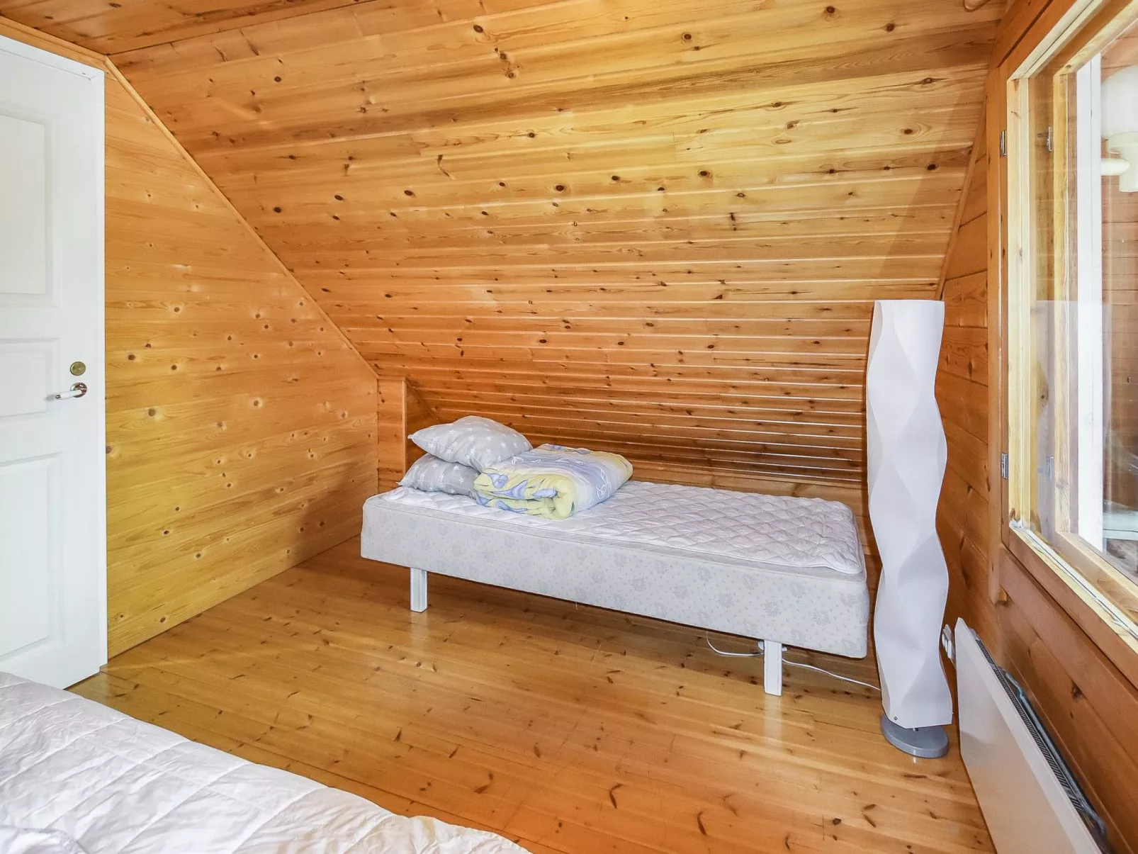 Alppikylä 4a paritalo-Inside