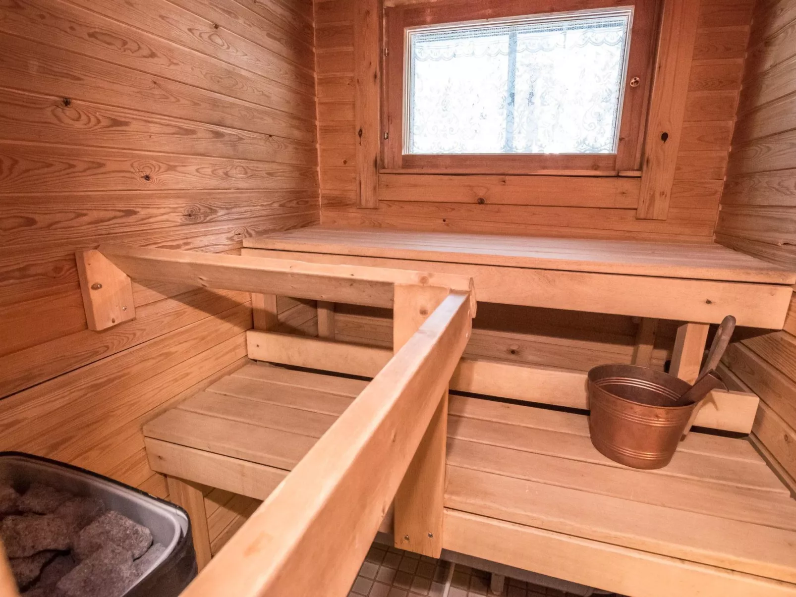 Ukkohovi 5 paritalo-Dedans