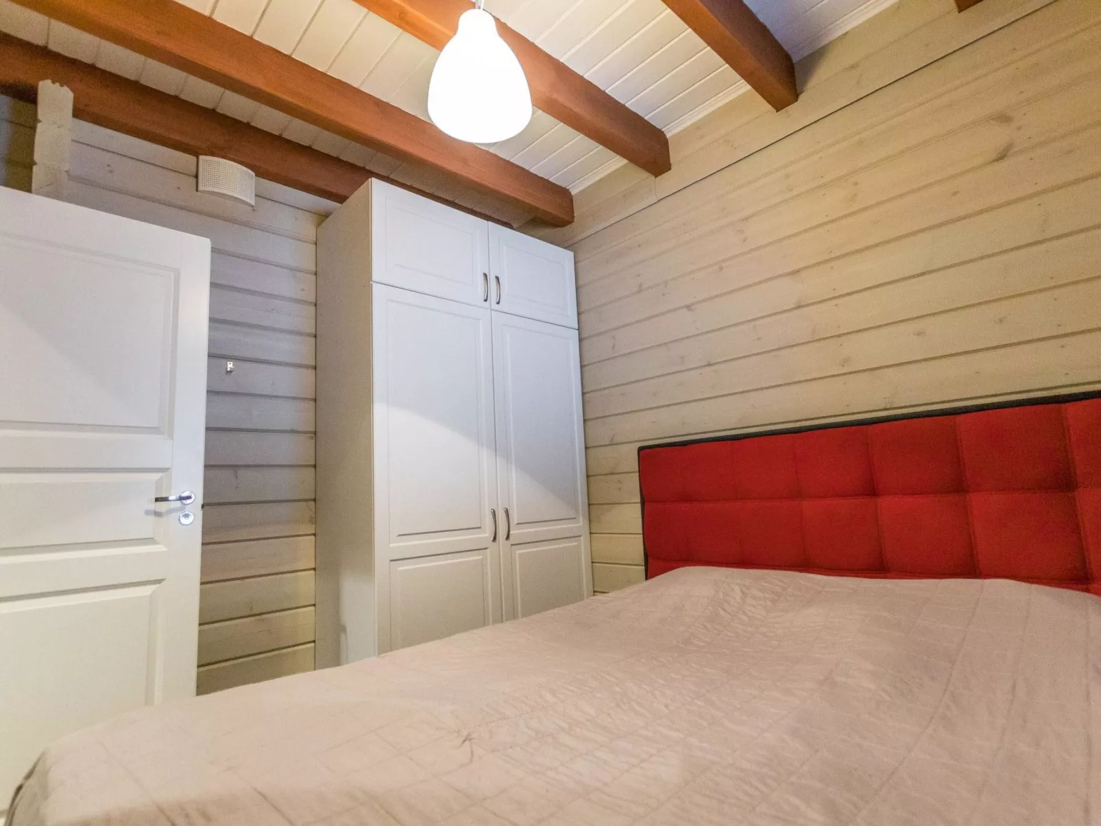 Uulanlinna a, paritalo-Dedans