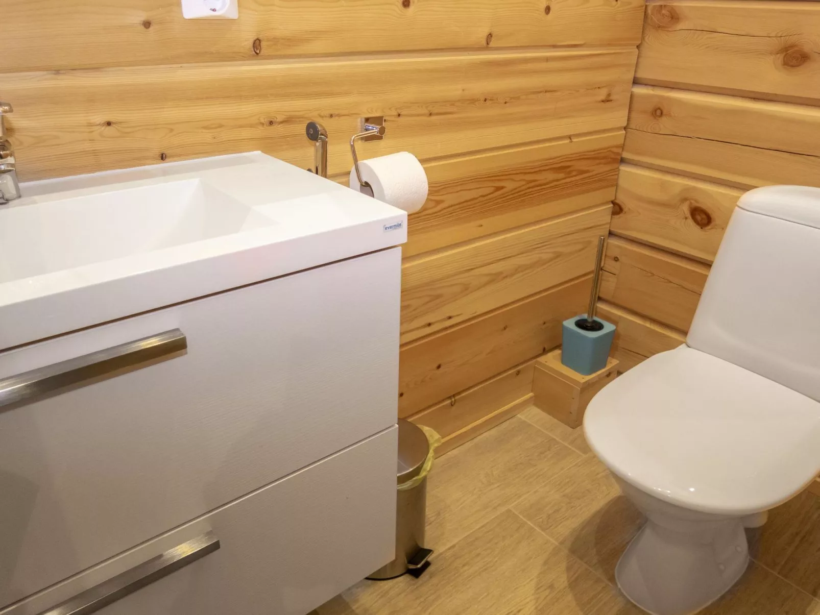 Kiehtäjän virta-Inside