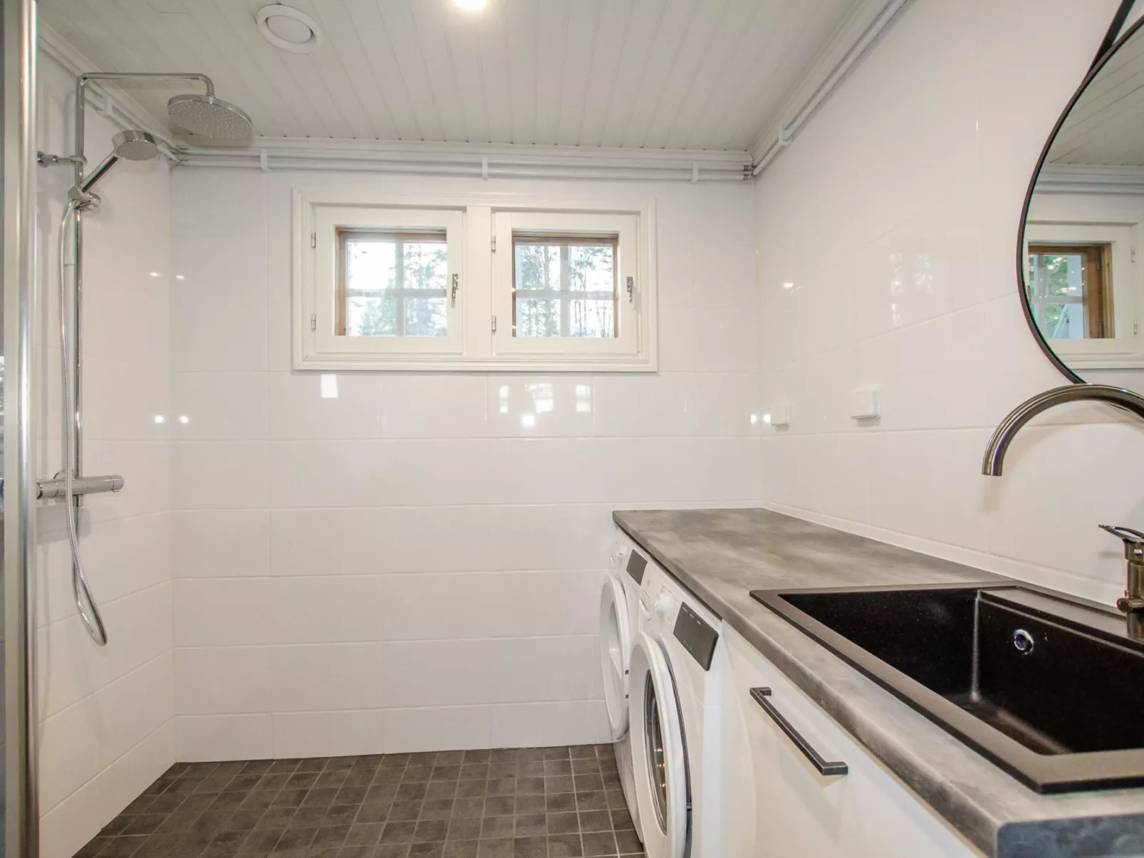 Piitterin saunatupa-Dedans