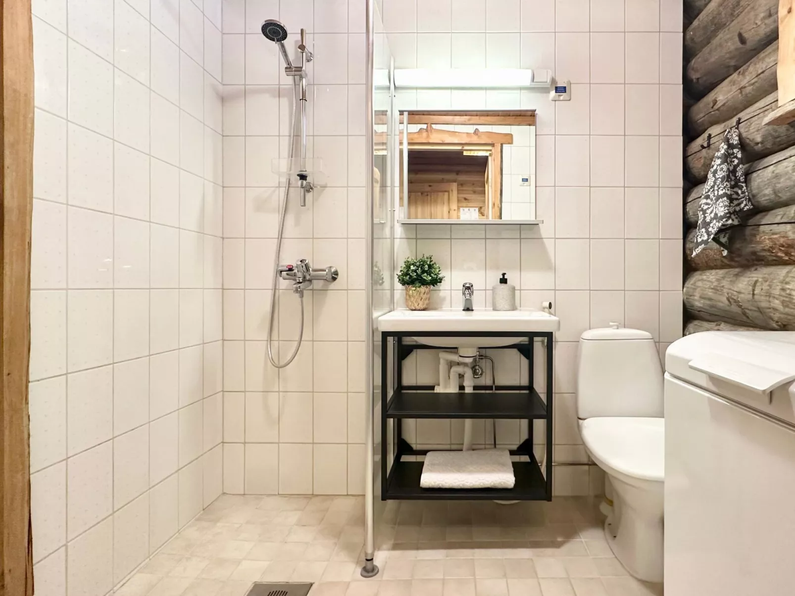 Sallan savu a-Drinnen