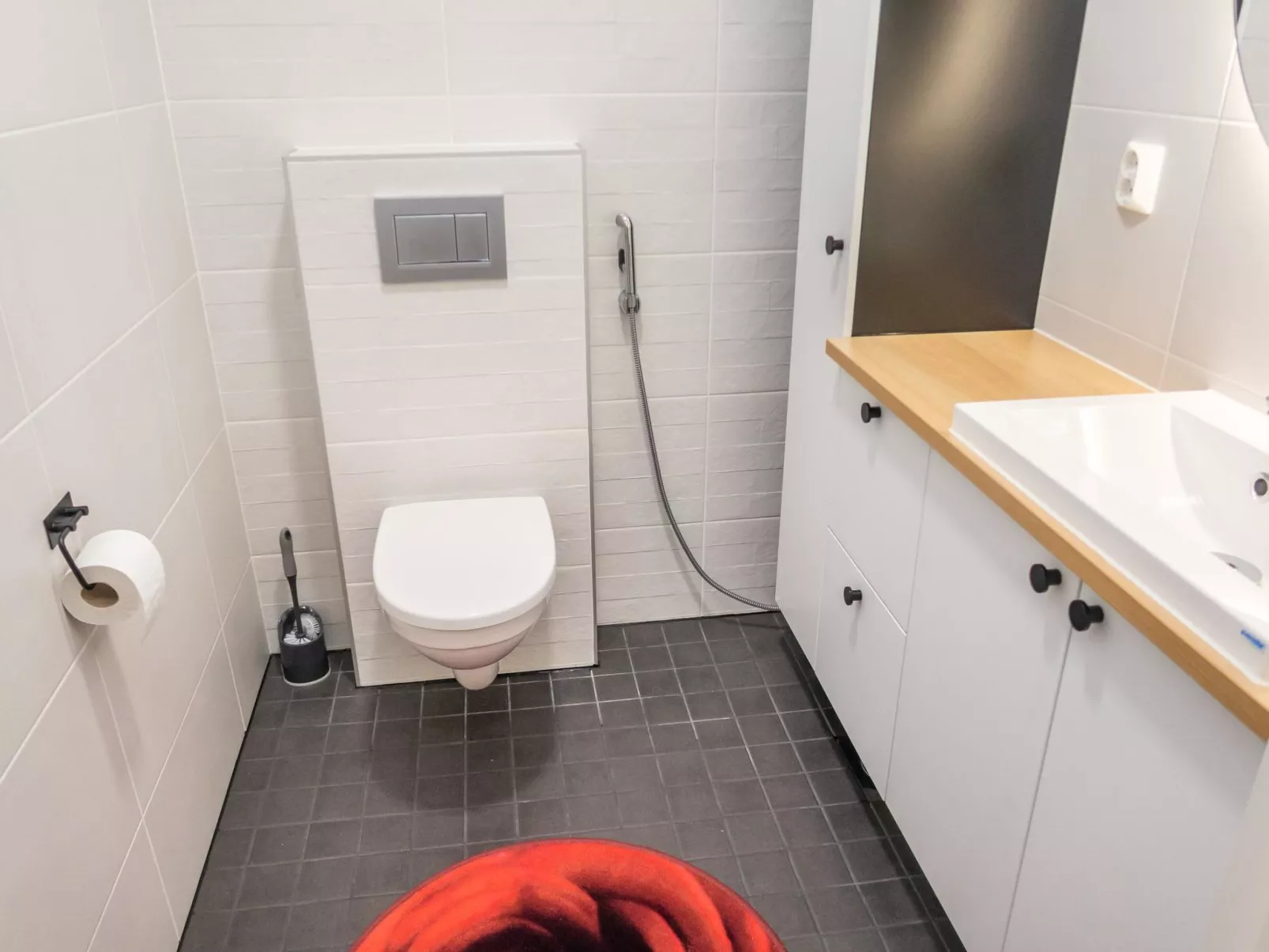 Saukonpesä b-Drinnen