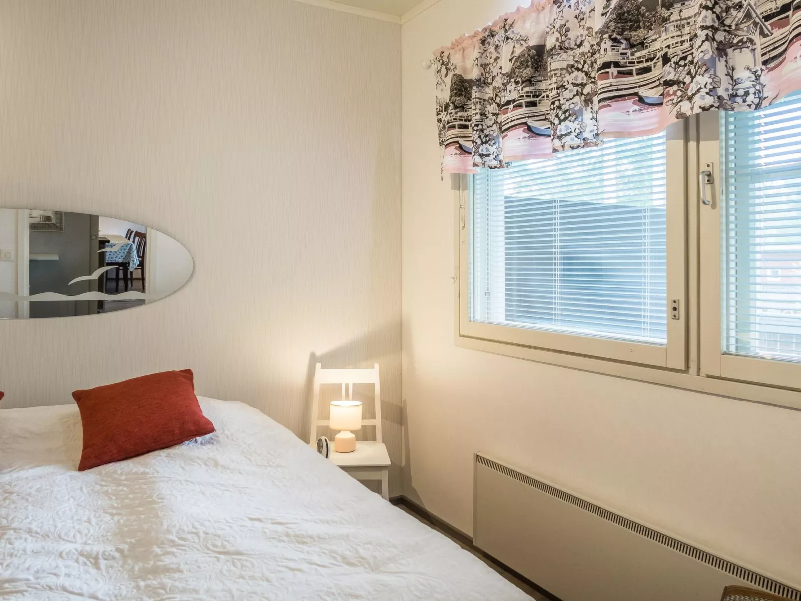 Lomakatti 6b-Drinnen