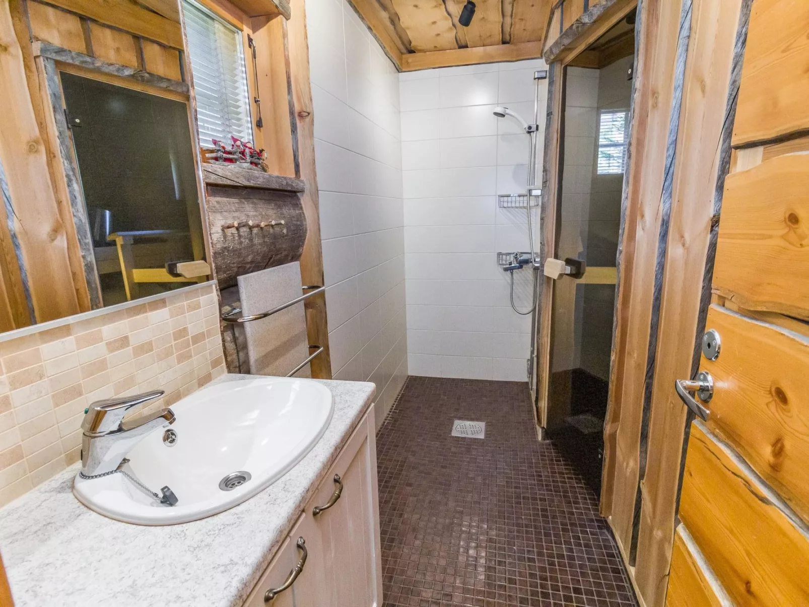 Villa saaruli-Dedans