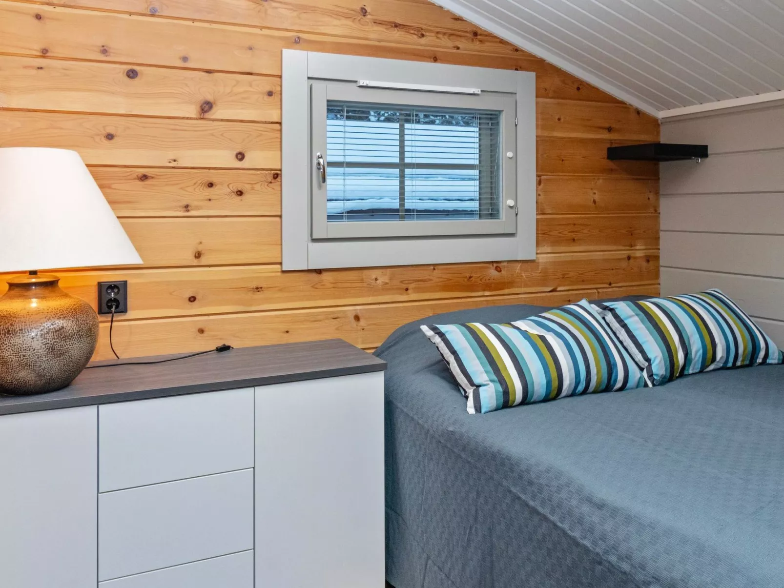 Tahkon käkikello-Dedans