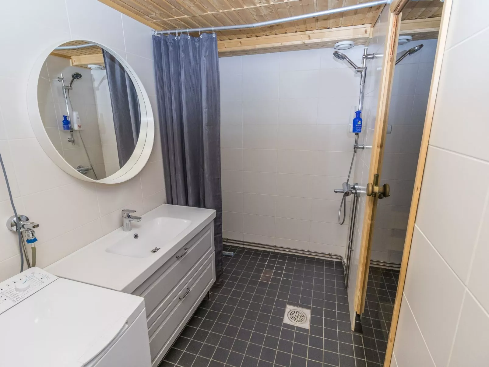 Teerenpesue f 46-Inside