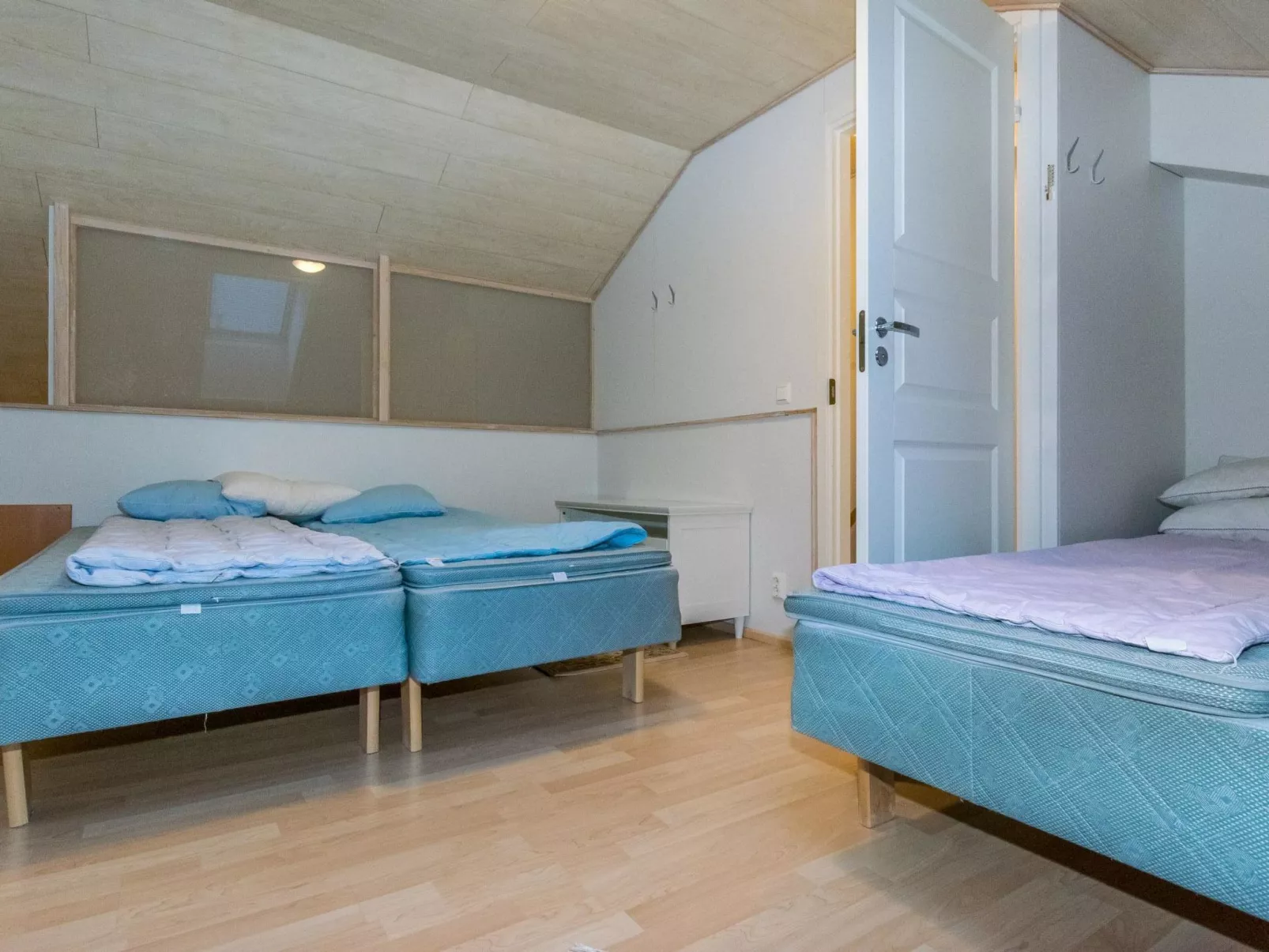 Kylpylän ullanrinne 12 c-Dedans