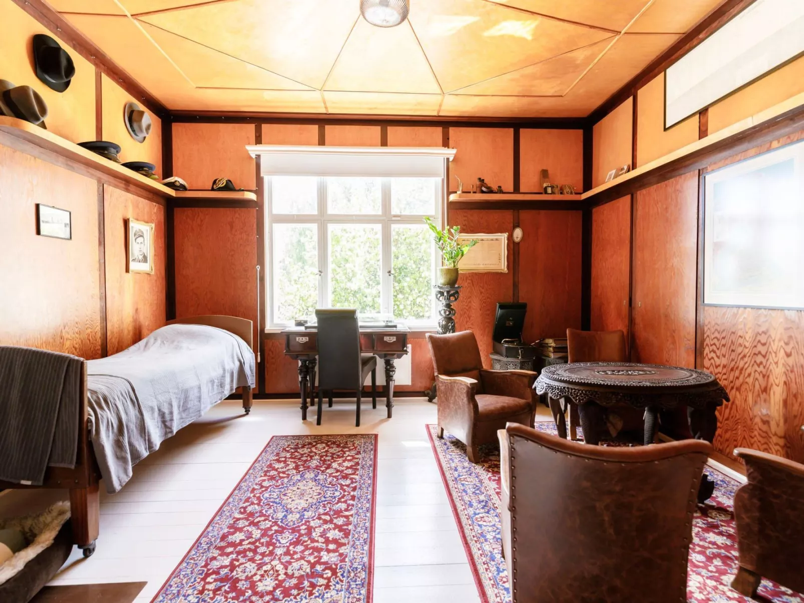 Kapteenin huvilat-Inside