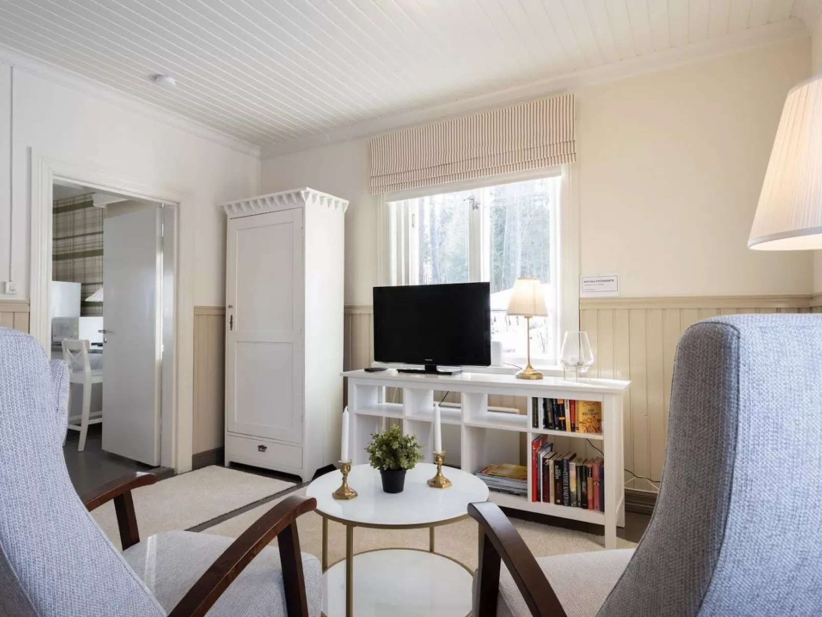 Pikkupehtoori-Dedans