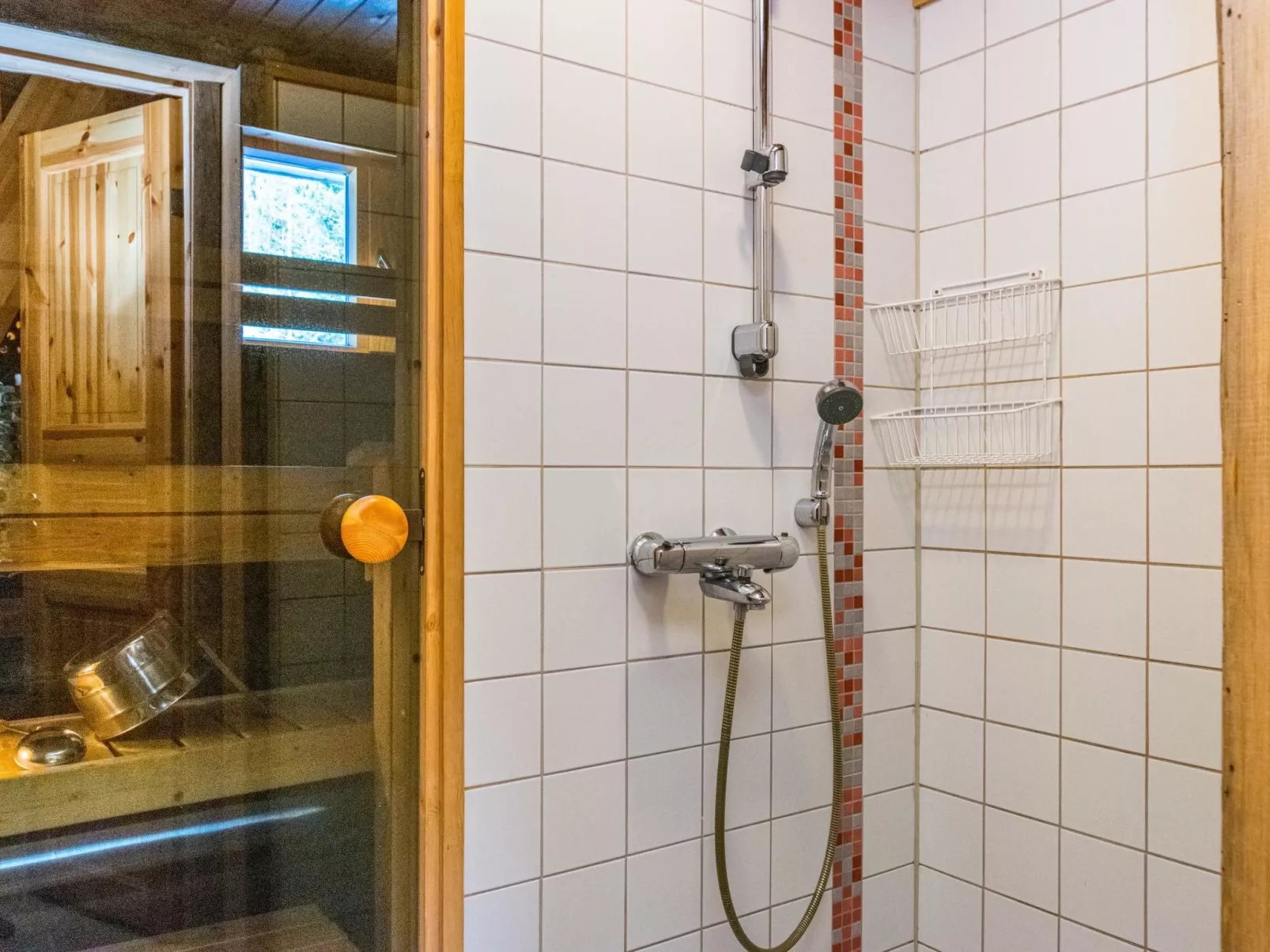 Rinnekieppi 2-Drinnen